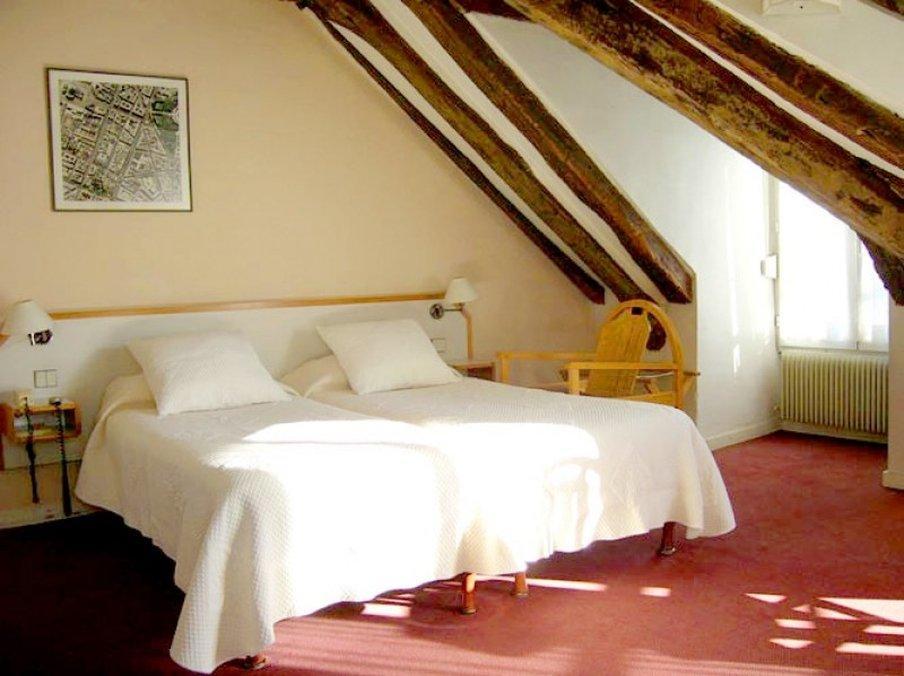 Salvia Hotel 3*